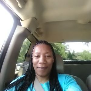 Meet your Posher, Etta